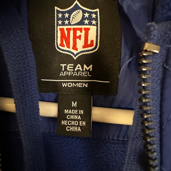 Buffalo Bills Quilted Fleece Zip Up - Picture 4 of 4